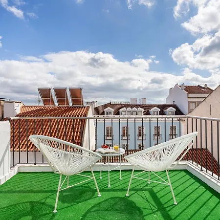 Altido Sunny Apt With Terrace Near Centre * Lisbon