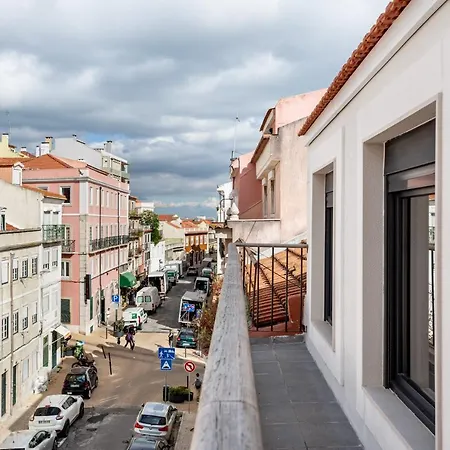 Altido Sunny Apt With Terrace Near Centre * Lisbon
